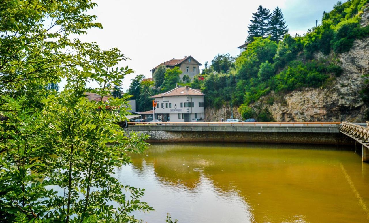 Heritage Hotel Gate Of Sarajevo Exterior photo